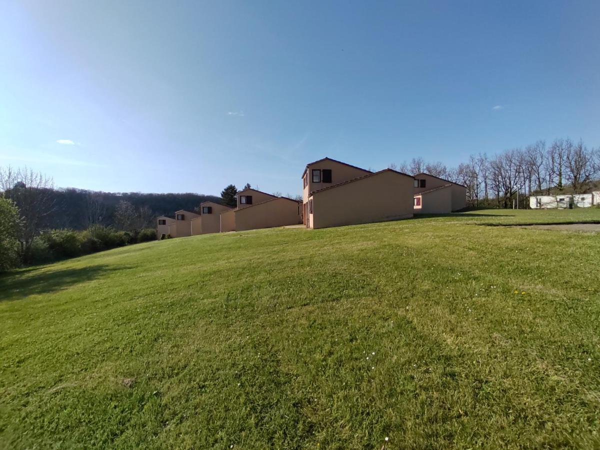 Village Bord De Ciel Caylus Esterno foto
